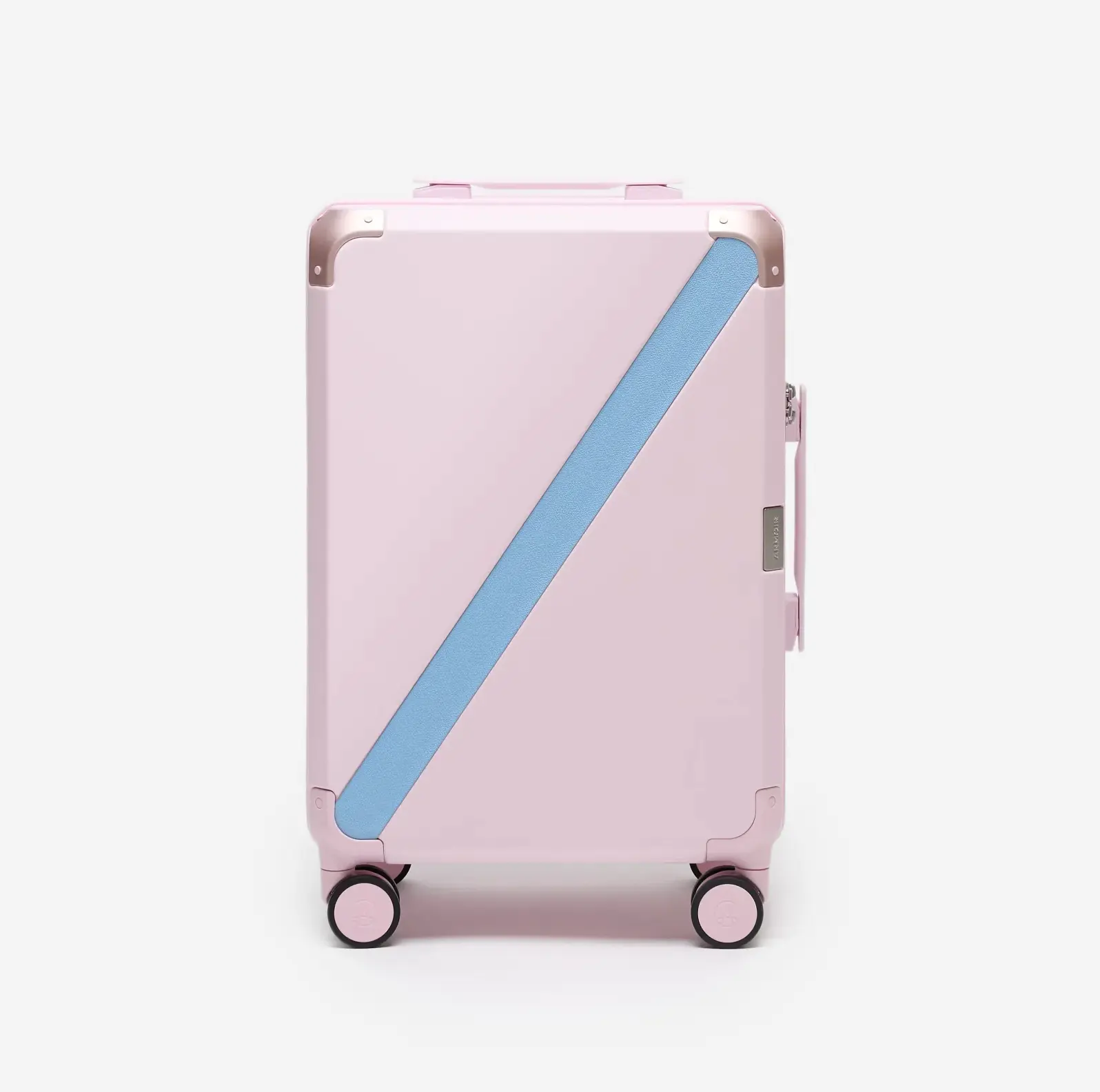 THE CABIN TRUNK ESSENTIAL - Armoir