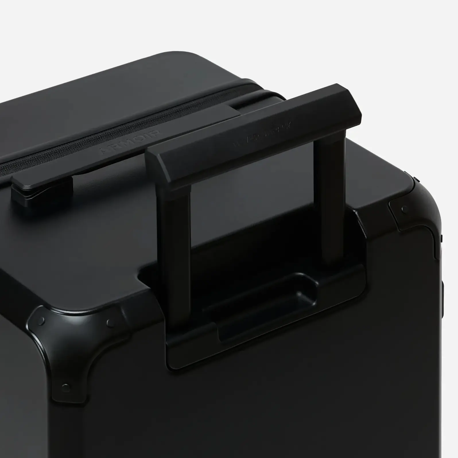 THE LARGE TRUNK ESSENTIAL - Armoir