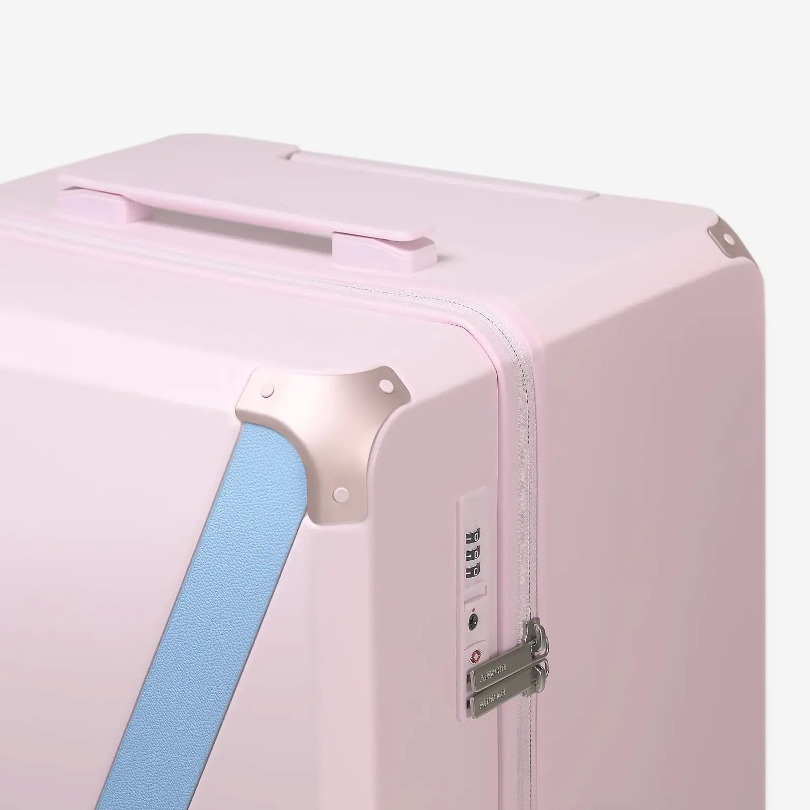 THE LARGE TRUNK ESSENTIAL - Armoir